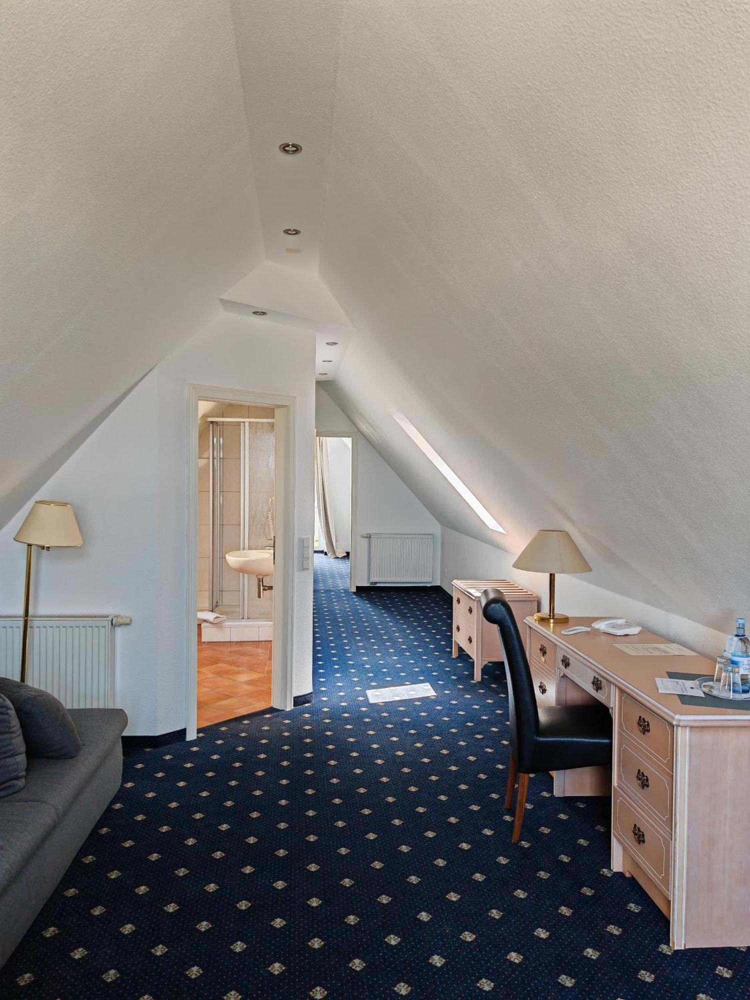 Hotel Bellevue Warnemuende Rostock Esterno foto